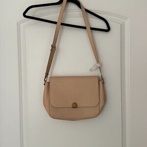 Madewell Abroad Shoulder Bag in Cream